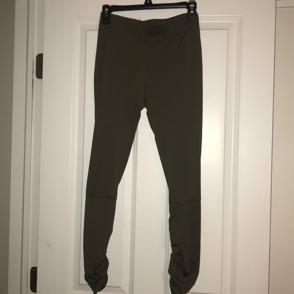 Silky Leggings